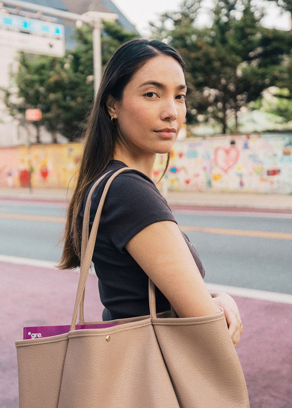 Mujeres con bolso